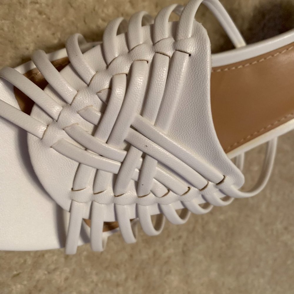 NWT NIB Comfortview White Ivy Strappy Sandal Size 11W - Picture 5 of 14